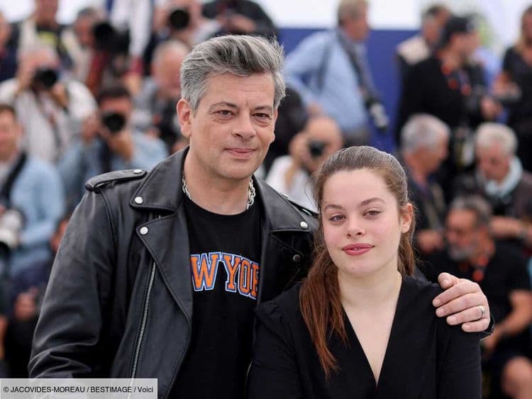 Benjamin Biolay : comment sa fille Anna (Capitaine Marleau) vit-elle sa célébrité ?