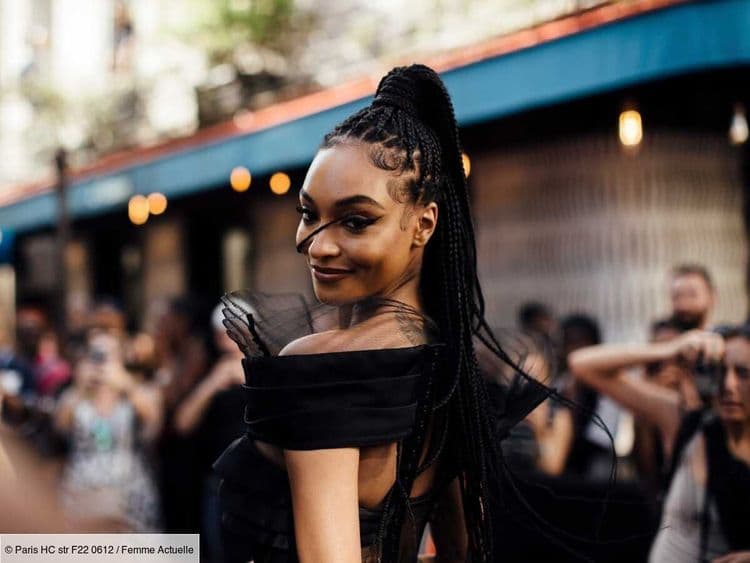 La demi-queue est la grande tendance de l'été - voici 5 inspirations pour l'adopter sur cheveux courts comme longs