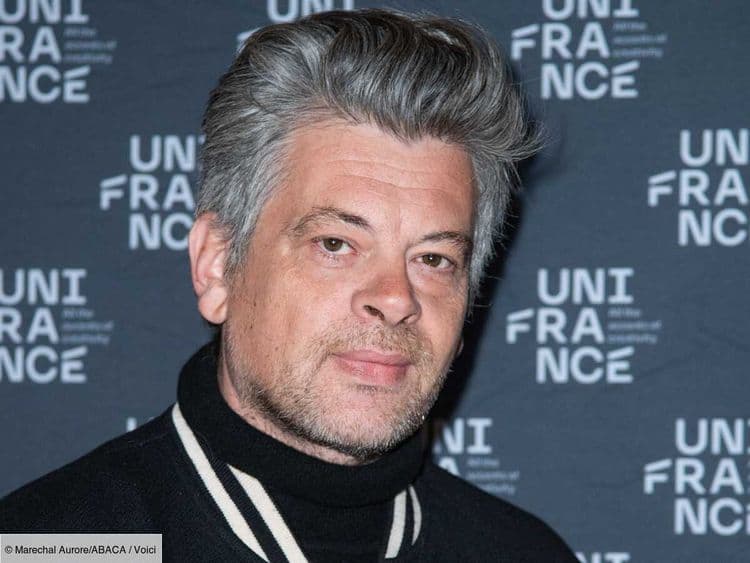 "Ils nous font chier" : Benjamin Biolay défend Aya Nakamura face aux "vieux boomers racistes"