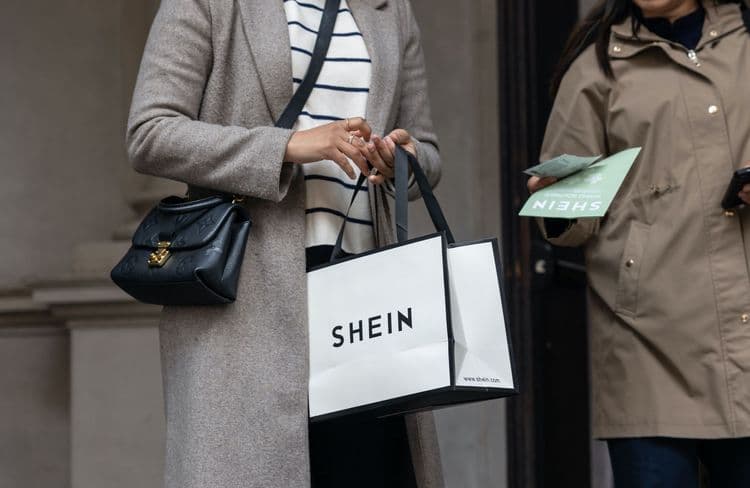 Shein dans la tourmente : accusé d’utiliser des dark patterns pour piéger ses clients
