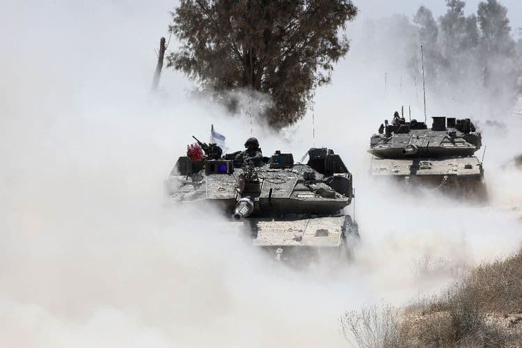 Israël rejette les pressions pour faire cesser son offensive meurtrière à Gaza