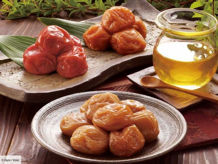 Santé intestinale : ce fruit séché est le secret des Japonais pour une excellente digestion