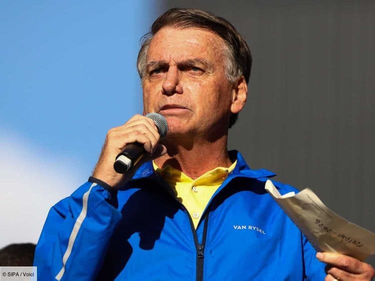 Jair Bolsonaro, l'ex-président Brésilien hospitalisé d'urgence : entre crises de vomissements et hoquets, l'homme politique s'étouffe