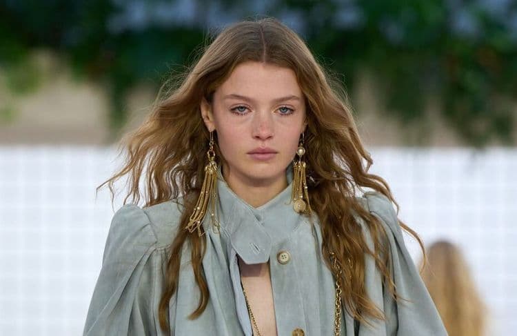 5 tendances bijoux à adopter pour calquer le style boho-chic