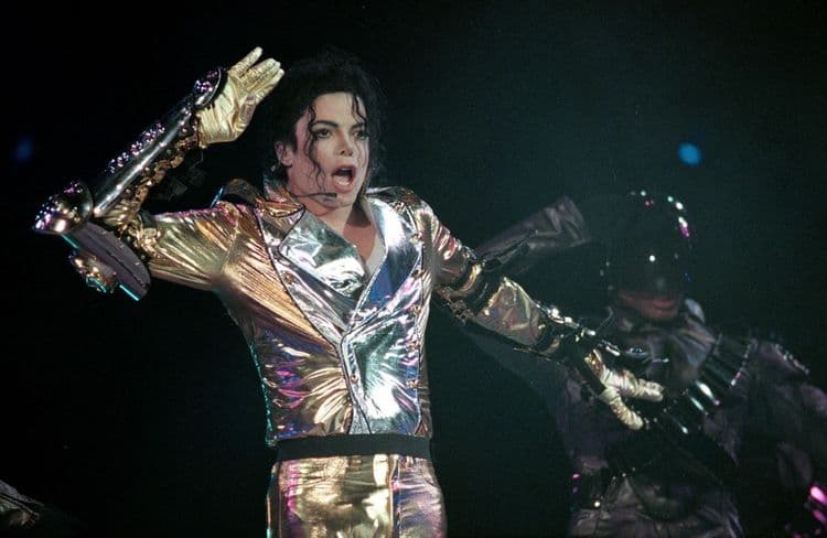 Michael Jackson :  la folle découverte d’une douzaine de morceaux inédits dans un garde-meuble