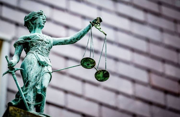 Féminicide de Patricia Gomit : l'État assigné pour faute lourde par la famille