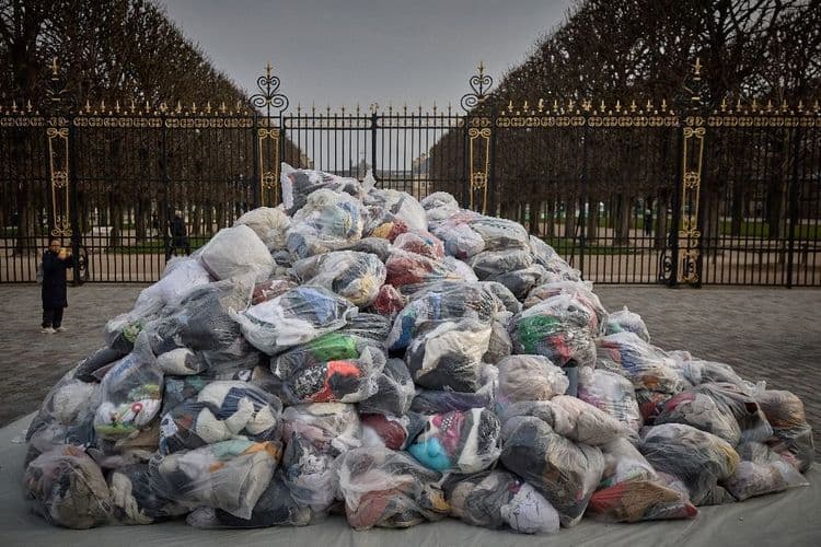 Le Sénat face au défi de freiner l'essor de la "fast fashion"