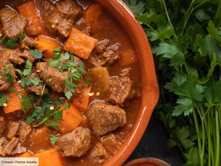 Grande tablée ? La recette du tajine de bœuf aux carottes et pommes de terre