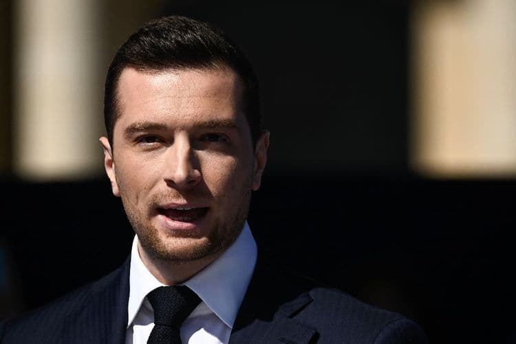 2027: si Le Pen était "empêchée", "je serai son candidat", pense Bardella