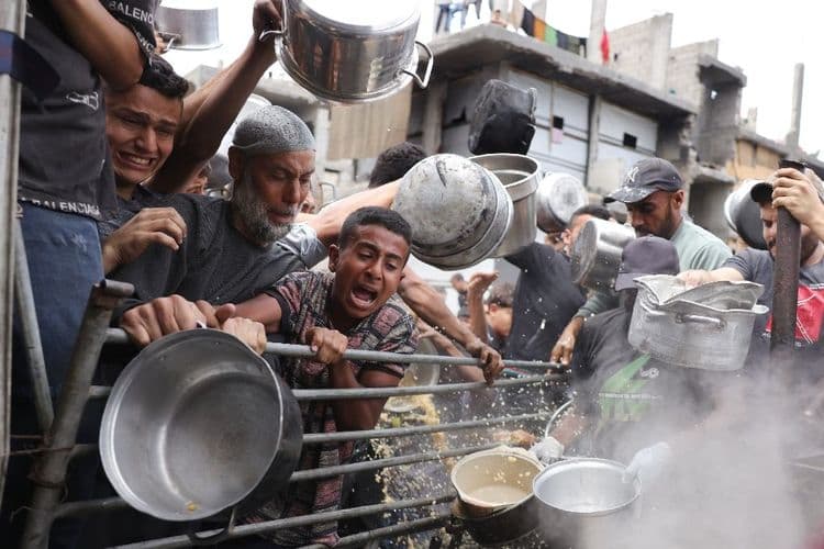 Le Hamas appelle à faire pression sur Israël, 88 morts à Gaza selon les secours