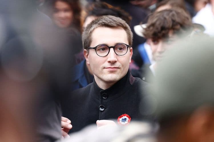 Organisation des élections: LFI mène la charge contre les instituts de sondage