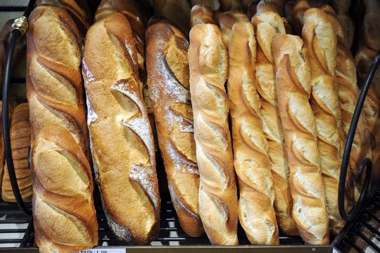 Boulangers, fleuristes... Le Sénat veut autoriser le travail de leurs salariés le 1er-Mai