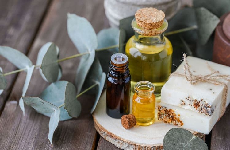 DIY : comment réaliser un spray de sorcière pour purifier sa maison et son esprit