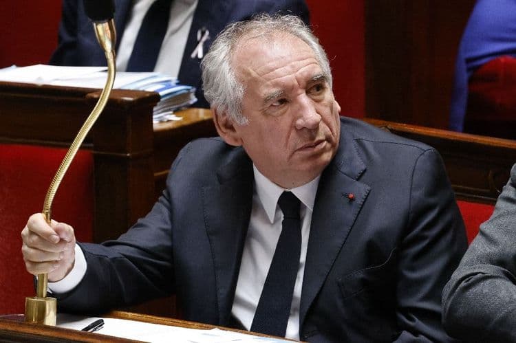 Référendum sur le budget: l'idée de Bayrou accueillie avec fraîcheur