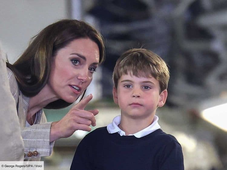 Prince Louis fête ses 7 ans : le palais de Kensington dévoile une nouvelle photo, les internautes émus par sa ressemblance avec Kate Middleton