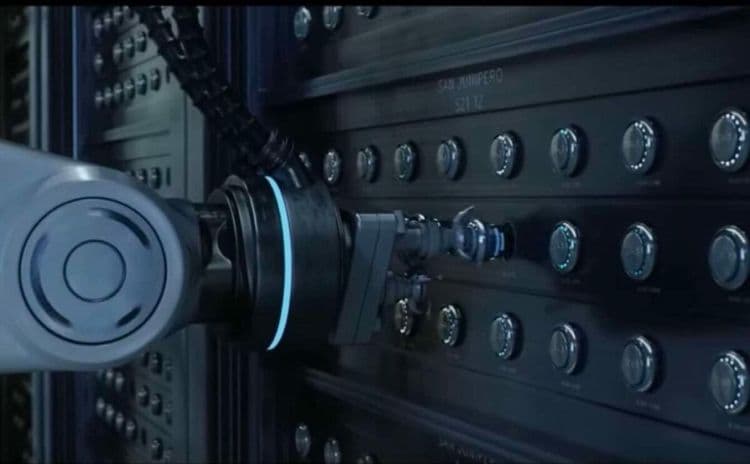 Dix-sept ans avant sa diffusion, Friends anticipait déjà cet épisode culte de Black Mirror
