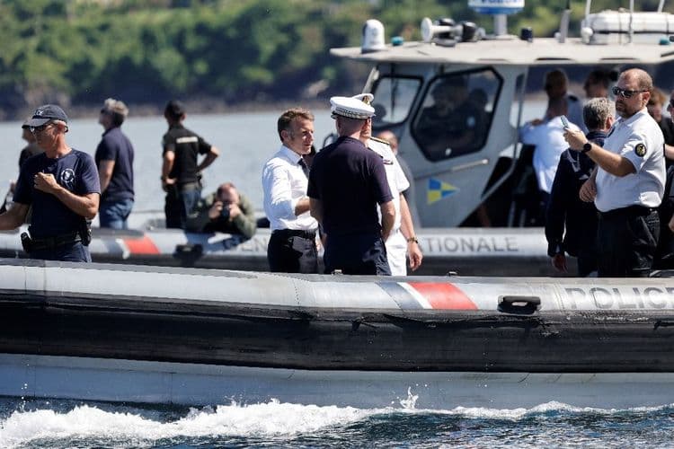 Macron réaffirme son engagement pour la "refondation" de Mayotte avec un plan à plus de 3 milliards
