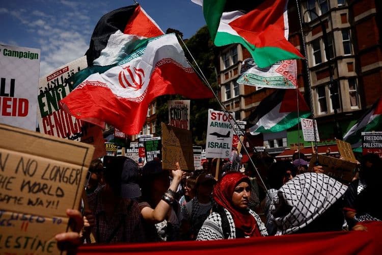 A Londres, des dizaines de milliers de manifestants en soutien à Gaza