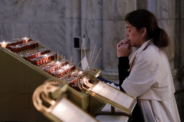 "Choc" et "exaltation" aux Etats-Unis pour le premier pape américain
