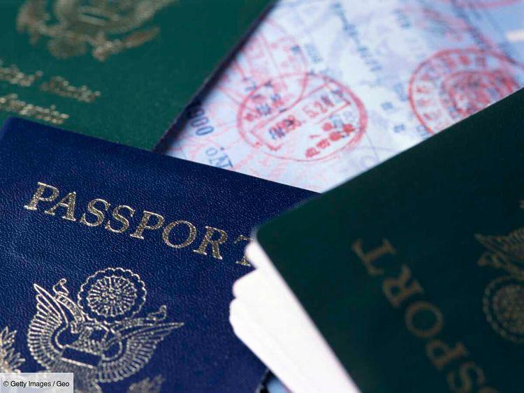 Saviez-vous que les couleurs des passeports ont une signification ?