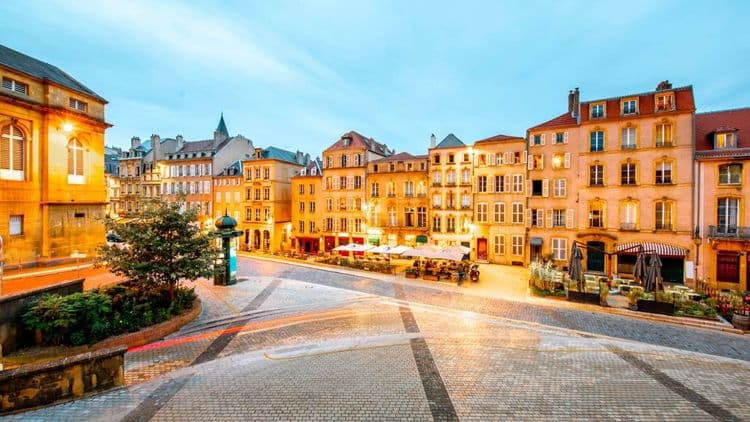 Immobilier à Metz : les prix à l'achat et à la location en décembre 2024