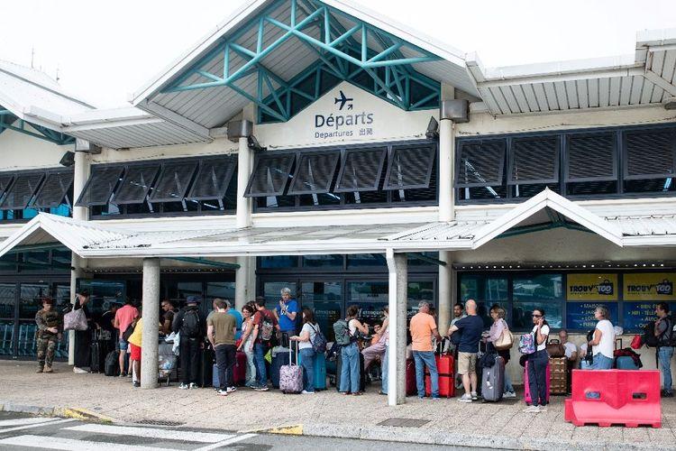 Nouvelle-Calédonie: "retour progressif à la vie normale" avec une réouverture de l'aéroport