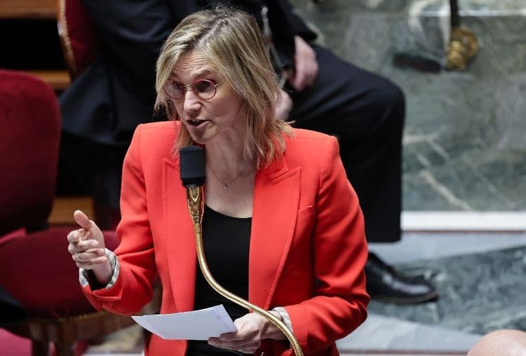 Suppression des ZFE: la ministre de la Transition écologique dénonce "cynisme" et "démagogie"