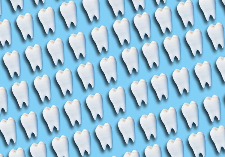 Pourquoi rêve-t-on de ses dents ? Notre interprétation de cinq rêves récurrents