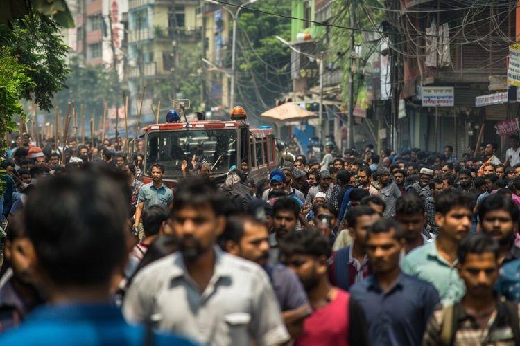 Bangladesh : Violences à Dacca, plus de 500 personnes arrêtées