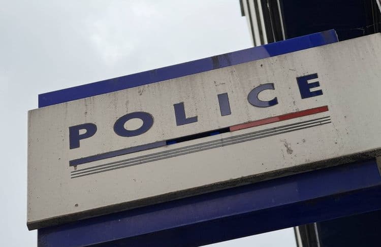 « Un acte stupide » : il est soupçonné d’avoir séquestré et volé sa belle mère