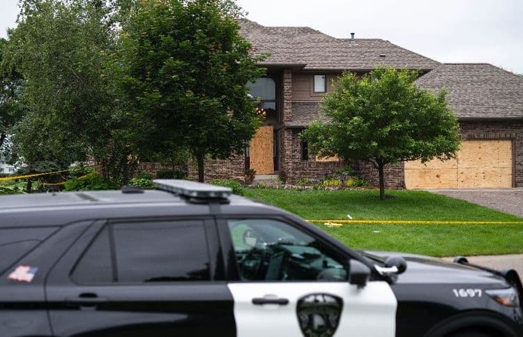 L'homme accusé du meurtre d'une élue américaine capturé dans le Minnesota
