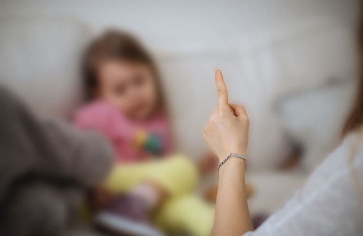 Six ans après la loi « anti-fessée », où en sont les Français sur les violences éducatives ordinaires ?