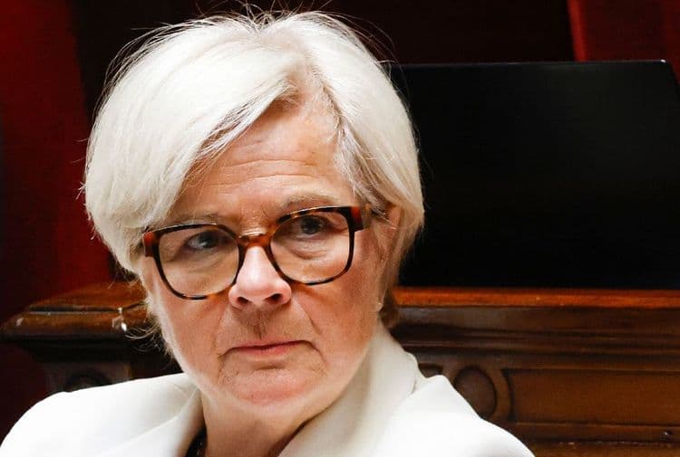 Vautrin ne veut plus que les enfants de moins de trois ans soient exposés aux écrans