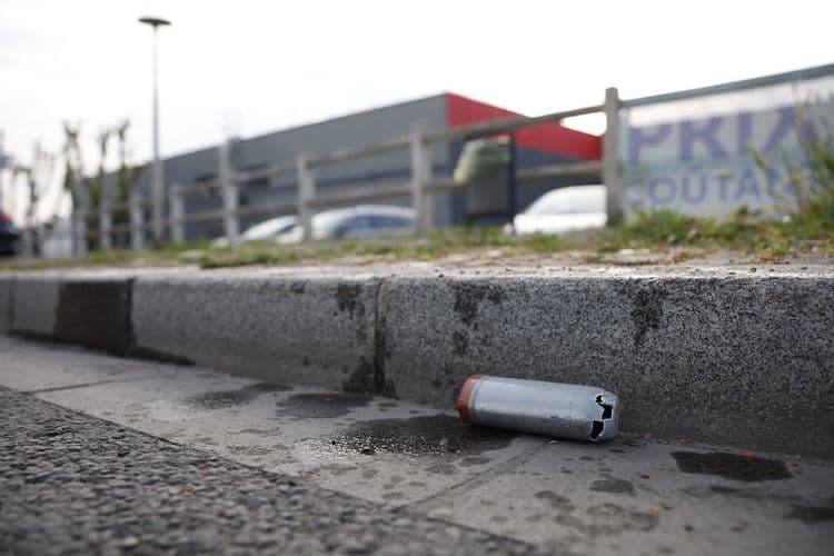 Jeune blessé par balle policière à Drancy: le parquet ouvre deux enquêtes