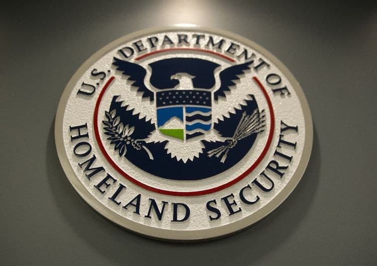 Dans les restaurants de Washington, la police de l'immigration traque les employés sans papiers