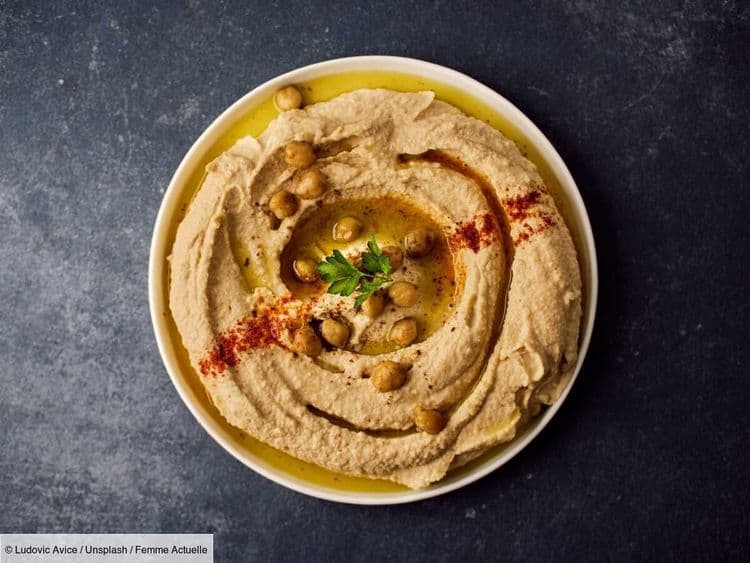 "C'est le meilleur houmous que j'ai jamais mangé de ma vie" : la recette de Louloukitchen et son astuce pour avoir une texture bien lisse