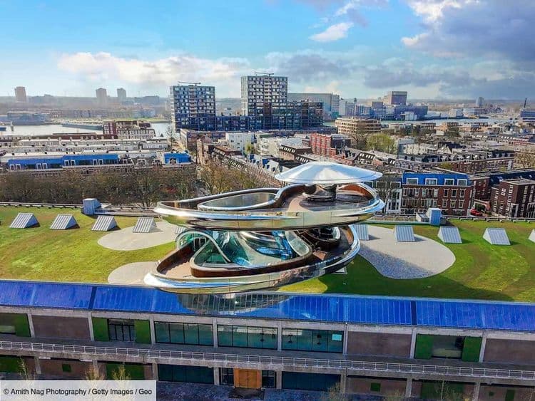 L'Œil de GEO: à Rotterdam, le musée Fenix redonne vie à l’histoire universelle de la migration