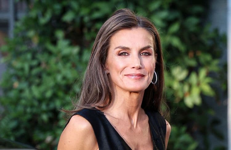 On connait le secret de Letizia d’Espagne pour une peau dorée et lumineuse