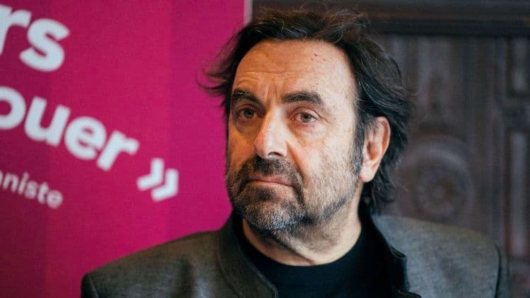 André Manoukian donne son avis sur l'Eurovision : "Des chansons fabriquées par des espèces de gars…"