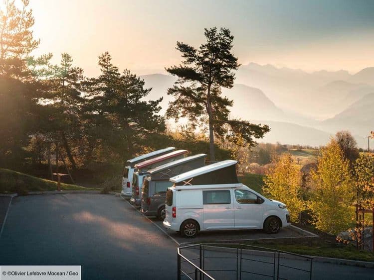 Vanlifers, bienvenue en terre (presque) promise dans les Hautes-Alpes