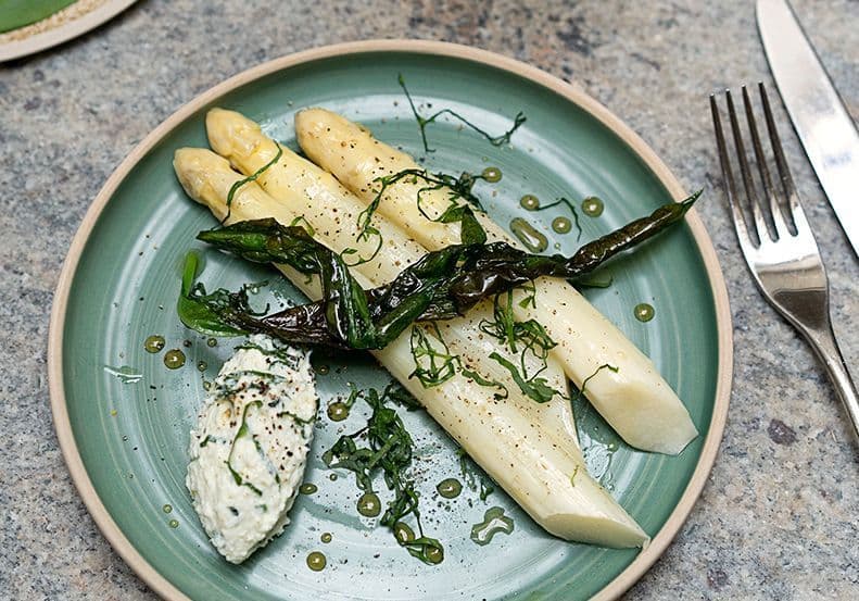 Comment choisir et cuisiner des asperges blanches ?