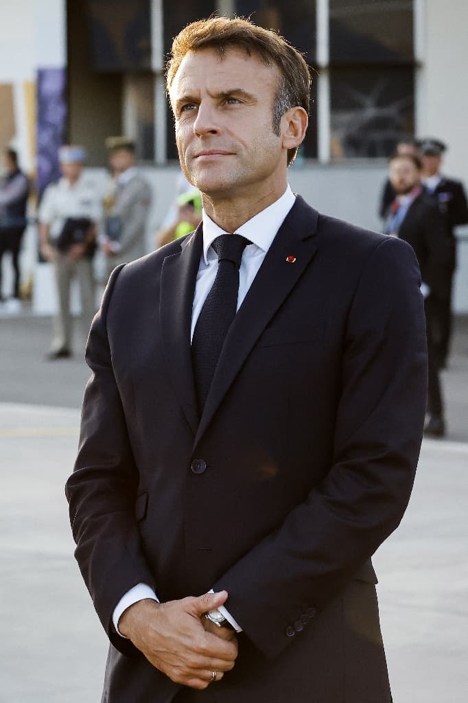 Emmanuel Macron invité des journaux de 20H00 de TF1 et France 2 dimanche