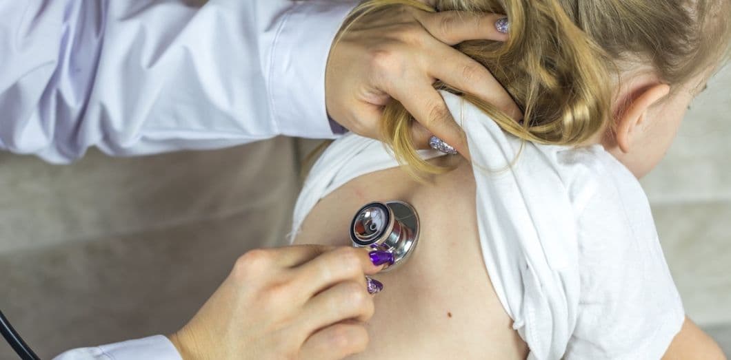 Virus de la bronchiolite: les gestes et les produits efficaces pour se protéger