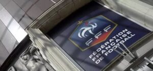 L’équipe de France de football va voyager en train lorsque les trajets feront moins de 3h