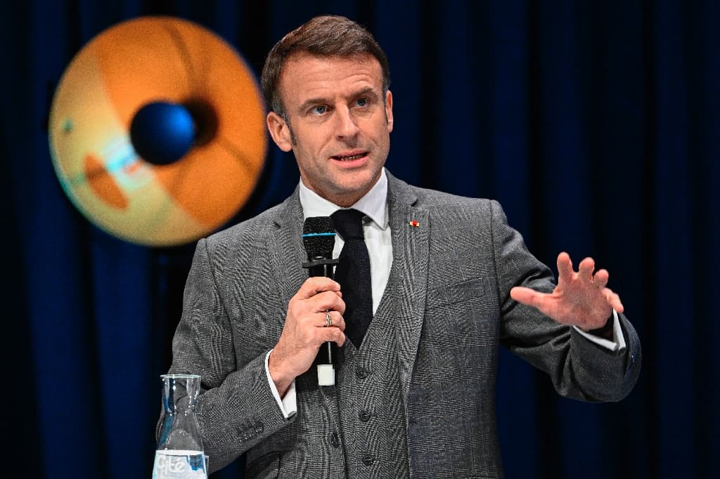Eolien en mer, soutien à la pêche: Macron veut assurer « la souveraineté maritime française »