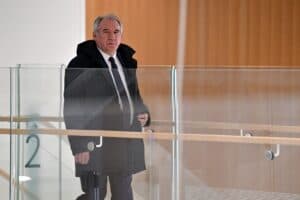 Procès de l’UDF/MoDem: la défense de Bayrou demande au tribunal de lui « rendre justice »