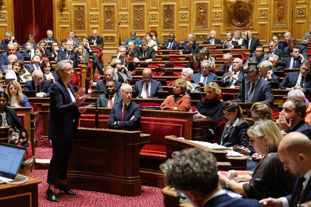 Le Sénat balaie le budget de la Sécu, ultime 49.3 en vue à l’Assemblée