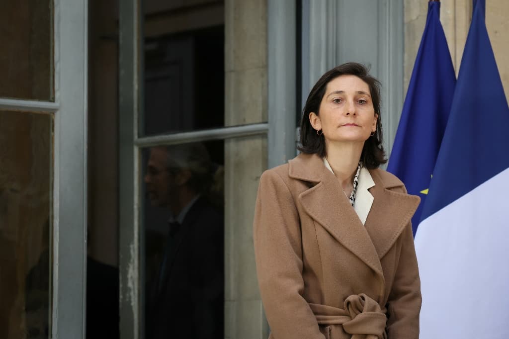 Education: Oudéa-Castéra « regrette » d’avoir pu « blesser » des enseignants du public