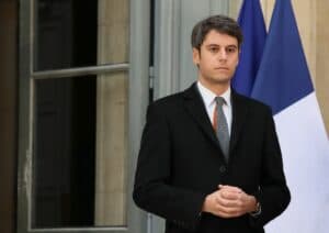 Attal et Vautrin attendus au centre hospitalier de Dijon
