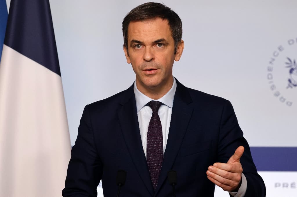 Véran ne sait pas si les rumeurs de remaniement sont « une réalité »